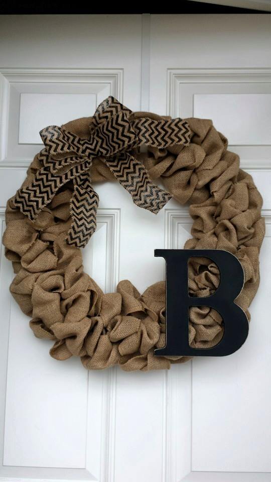 Natural Burlap Wreath // Custom Burlap Wreath w/Initial // Custom Door Hanger