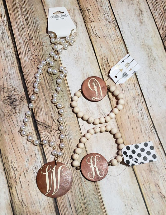 Wooden Beaded Bracelet w/ Wooden Circle for Initial(s) // Custom Jewelry